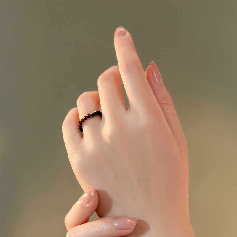 3mm Black Spine Ring for Women – Dainty Faceted Crystal Band, Vintage Minimalist Jewelry